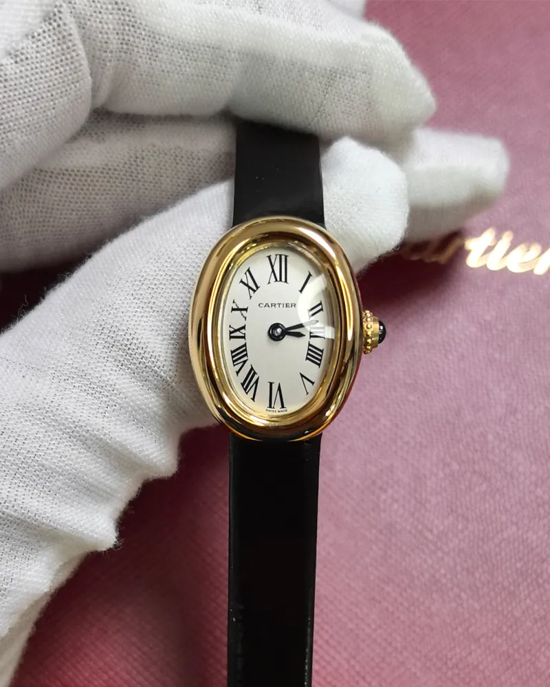 Front view of the Cartier Baignoire WGBA0017 Small Model Sapphire Yellow Gold Women's Watch.