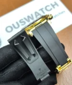 Full view of the bracelet on the Golden Rolex Daytona 126518LN-0014 with an Oysterflex strap.