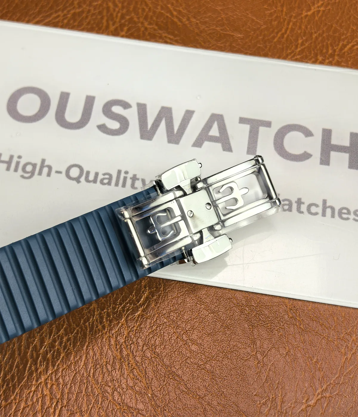 Patek Philippe Aquanaut Travel Time 5164G-001 Clasp Display